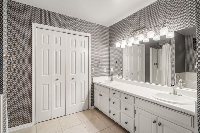 616 Woodland Hills Dr, La Vergne, TN 37086