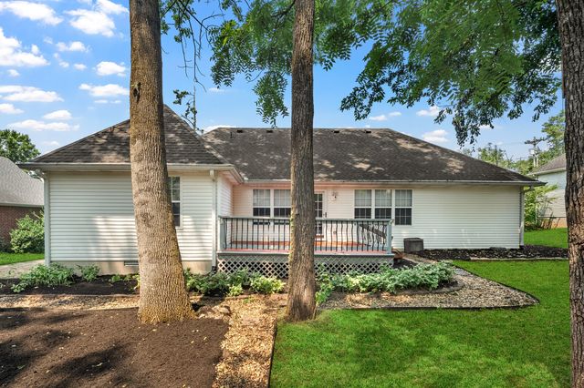 616 Woodland Hills Dr, La Vergne, TN 37086