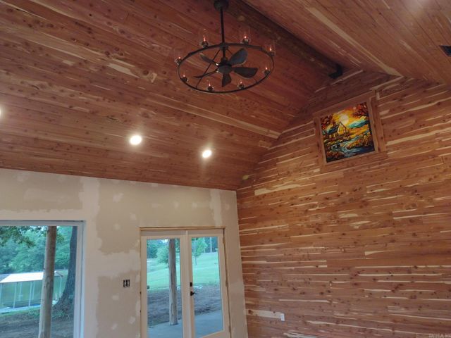 155 Woodard Ln., Heber Springs, AR 72543