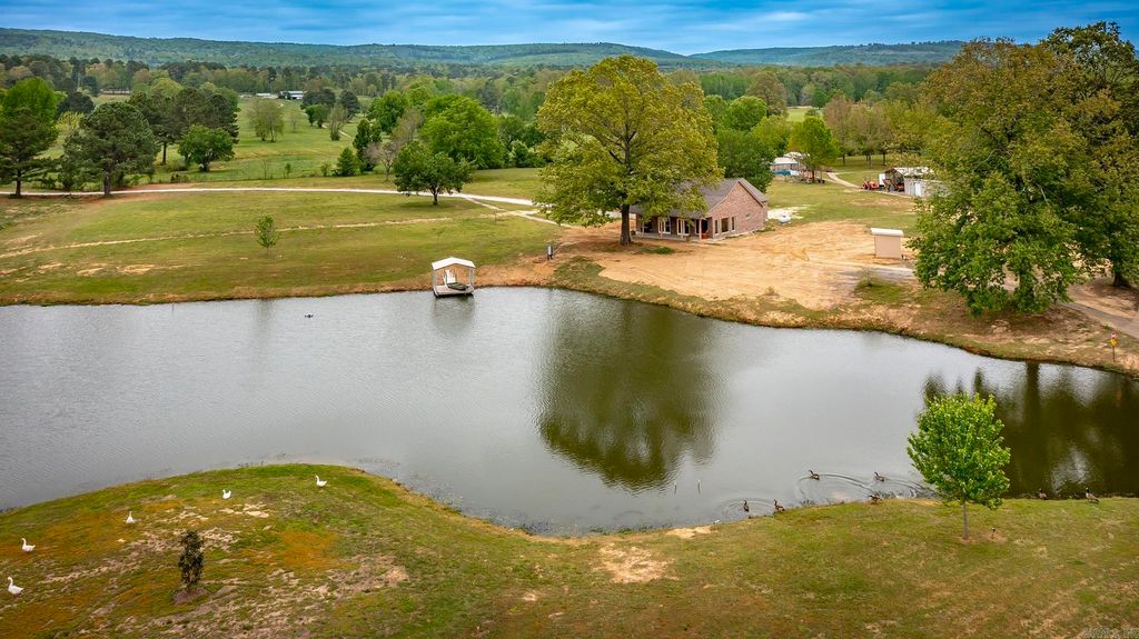 155 Woodard Ln., Heber Springs, AR 72543