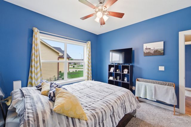 1908 NW Prairie Creek Drive, Grimes, IA 50111