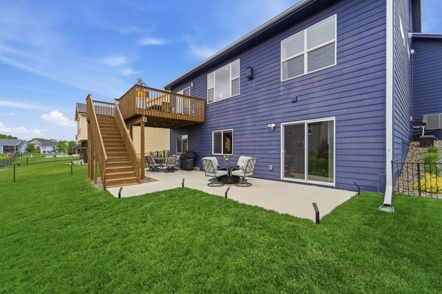 1908 NW Prairie Creek Drive, Grimes, IA 50111