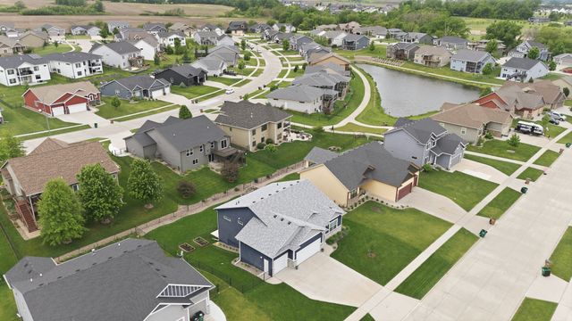 1908 NW Prairie Creek Drive, Grimes, IA 50111