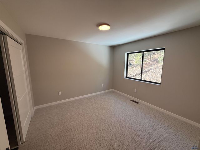 24225 GRANITE POINT CT, Keystone, SD 57751