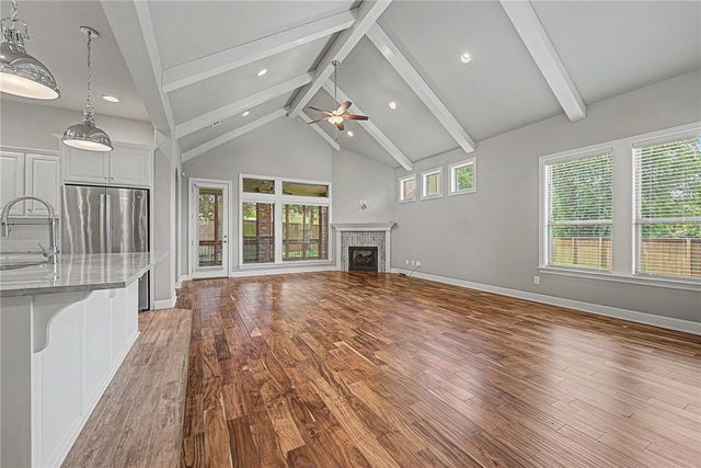 1716 Rutherford Avenue, Fayetteville, AR 72703