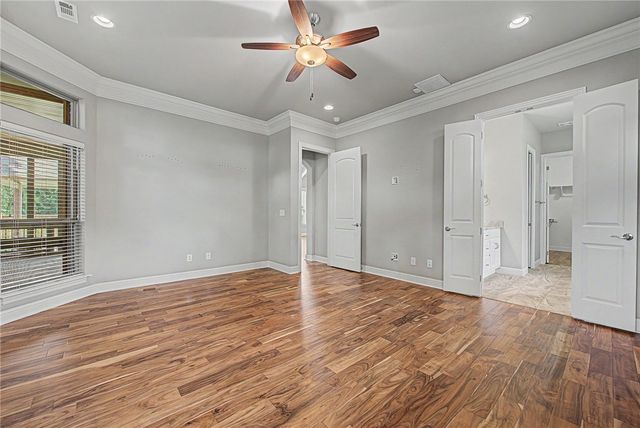 1716 Rutherford Avenue, Fayetteville, AR 72703