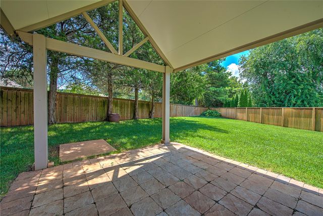 1716 Rutherford Avenue, Fayetteville, AR 72703