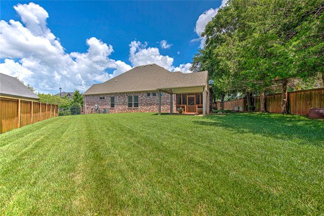 1716 Rutherford Avenue, Fayetteville, AR 72703