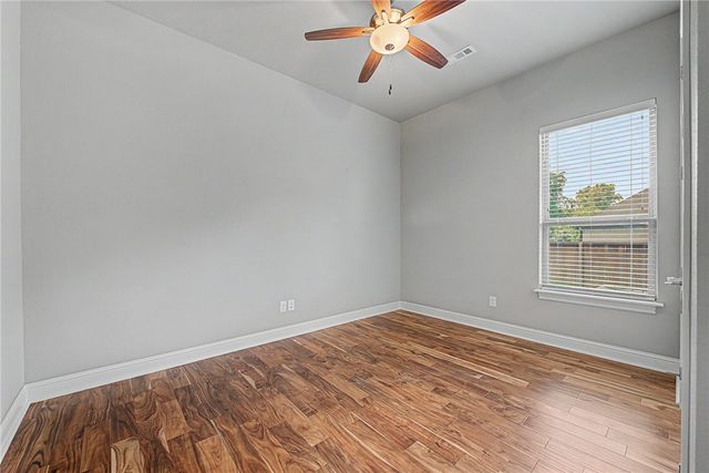 1716 Rutherford Avenue, Fayetteville, AR 72703