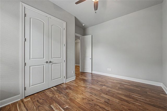 1716 Rutherford Avenue, Fayetteville, AR 72703