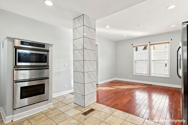 407 4th Street, Waukegan, IL 60085