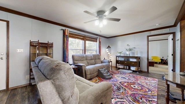 612 Bureau Court, Mahomet, IL 61853