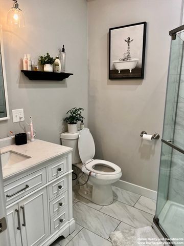 599 East Broadway 2, Boston, MA 02127