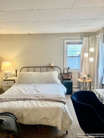 599 East Broadway 2, Boston, MA 02127