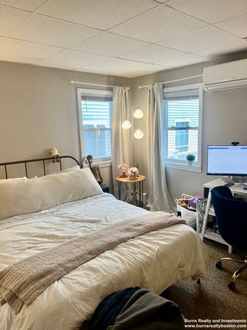 599 East Broadway 2, Boston, MA 02127