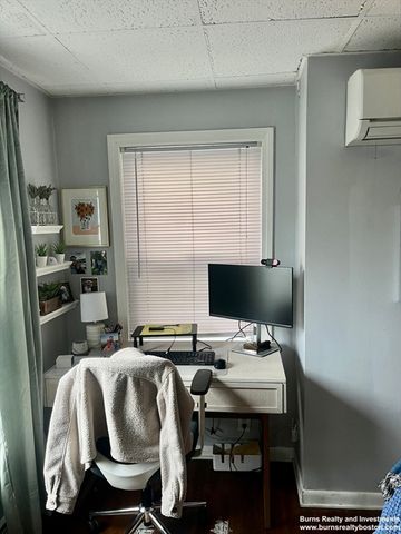 599 East Broadway 2, Boston, MA 02127