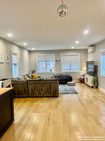 599 East Broadway 2, Boston, MA 02127