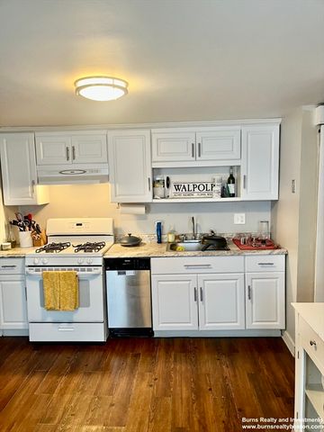 599 East Broadway 2, Boston, MA 02127