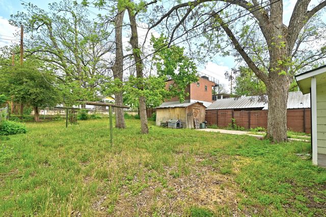 1710 Holly ST, Austin, TX 78702