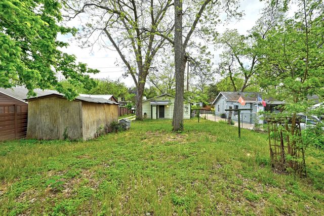 1710 Holly ST, Austin, TX 78702