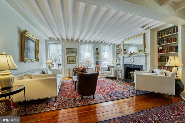 40162 MAIN ST, Waterford, VA 20197