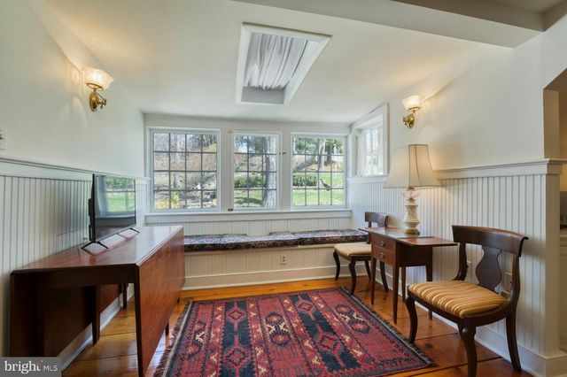 40162 MAIN ST, Waterford, VA 20197