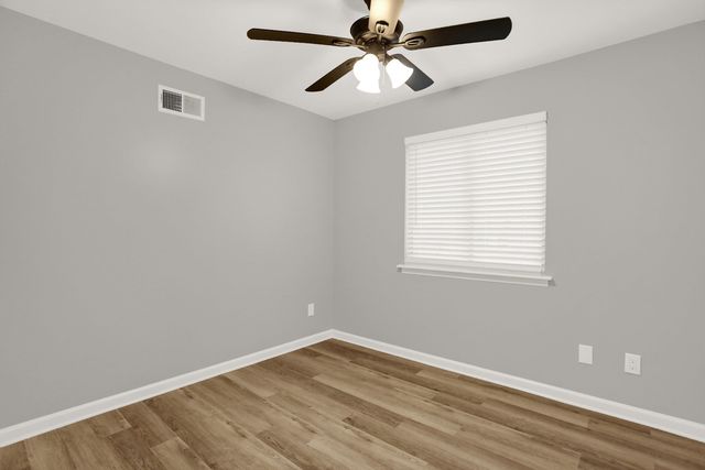 335 HOMEVILLE RD, Collierville, TN 38017