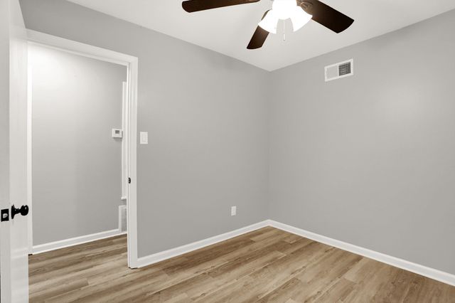 335 HOMEVILLE RD, Collierville, TN 38017