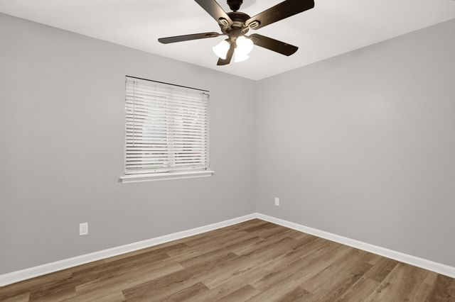 335 HOMEVILLE RD, Collierville, TN 38017