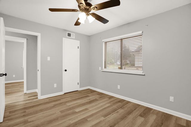 335 HOMEVILLE RD, Collierville, TN 38017