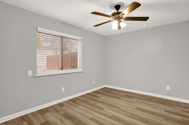 335 HOMEVILLE RD, Collierville, TN 38017