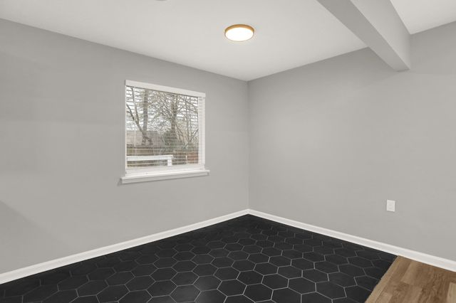 335 HOMEVILLE RD, Collierville, TN 38017