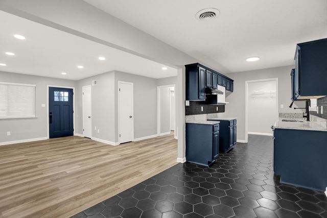 335 HOMEVILLE RD, Collierville, TN 38017