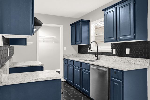 335 HOMEVILLE RD, Collierville, TN 38017