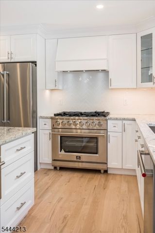 42 Berkshire St, Hanover Twp., NJ 07981