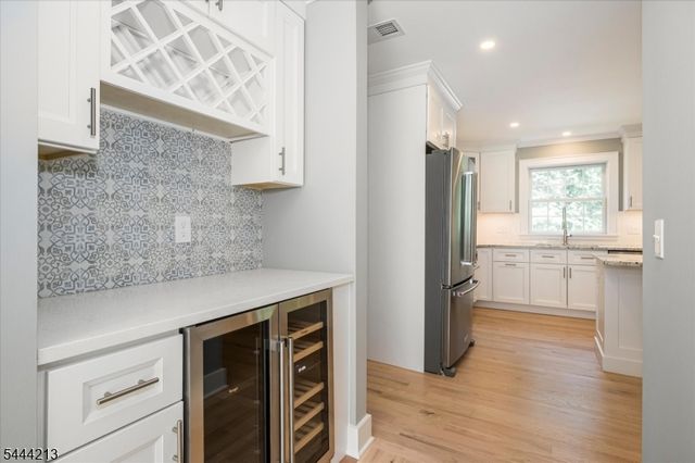 42 Berkshire St, Hanover Twp., NJ 07981
