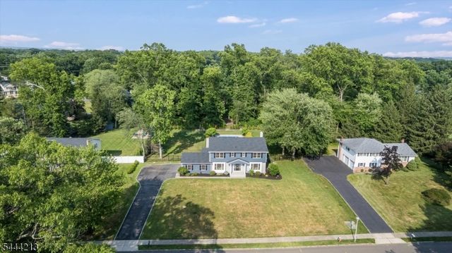 42 Berkshire St, Hanover Twp., NJ 07981