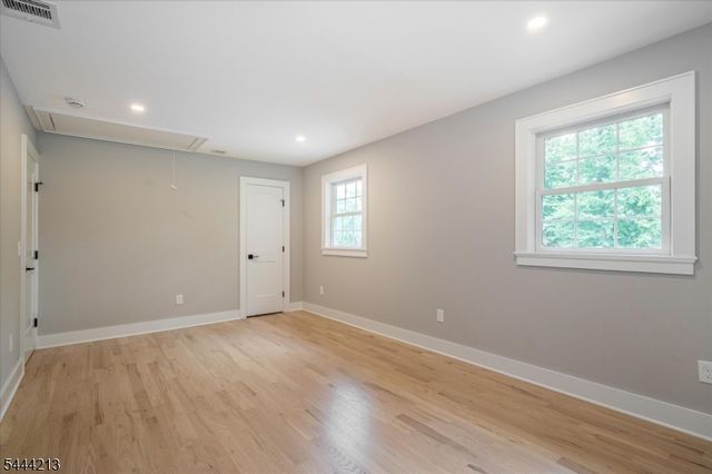 42 Berkshire St, Hanover Twp., NJ 07981