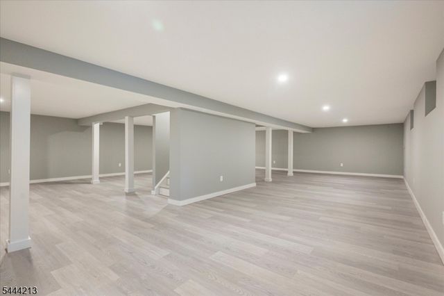 42 Berkshire St, Hanover Twp., NJ 07981