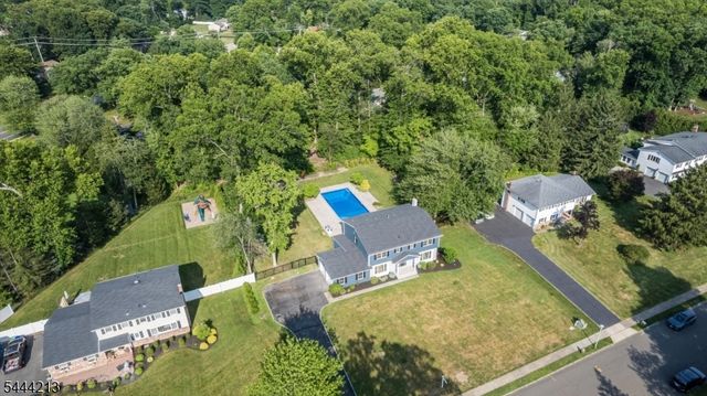 42 Berkshire St, Hanover Twp., NJ 07981
