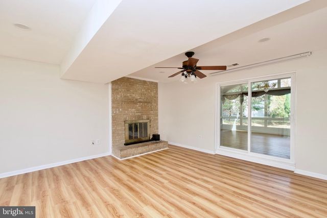 10217 MCKEAN CT, Great Falls, VA 22066