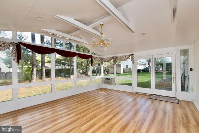 10217 MCKEAN CT, Great Falls, VA 22066