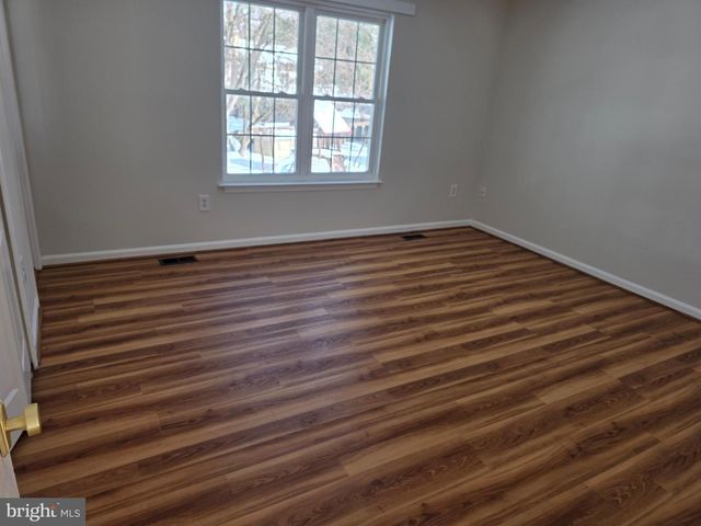 10217 MCKEAN CT, Great Falls, VA 22066