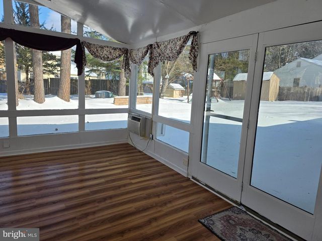 10217 MCKEAN CT, Great Falls, VA 22066