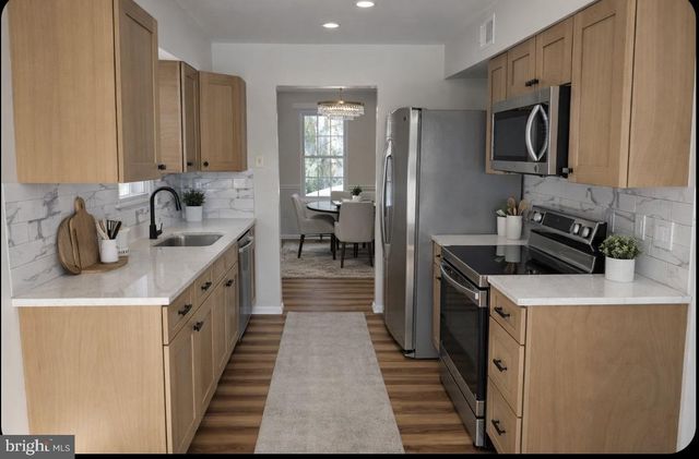 10217 MCKEAN CT, Great Falls, VA 22066