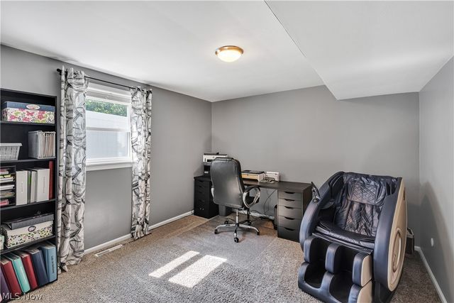 4340 Nottingham Avenue, Youngstown, OH 44511