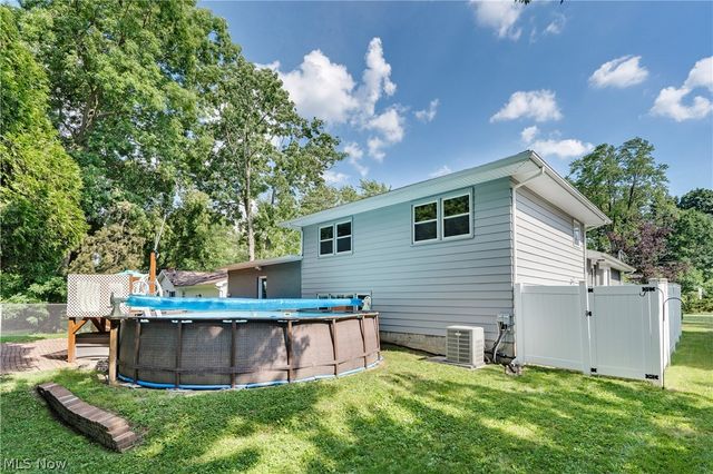 4340 Nottingham Avenue, Youngstown, OH 44511