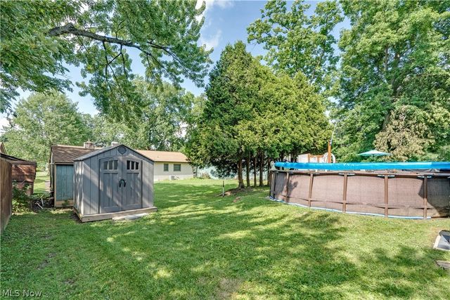 4340 Nottingham Avenue, Youngstown, OH 44511
