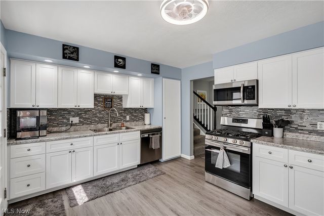 4340 Nottingham Avenue, Youngstown, OH 44511