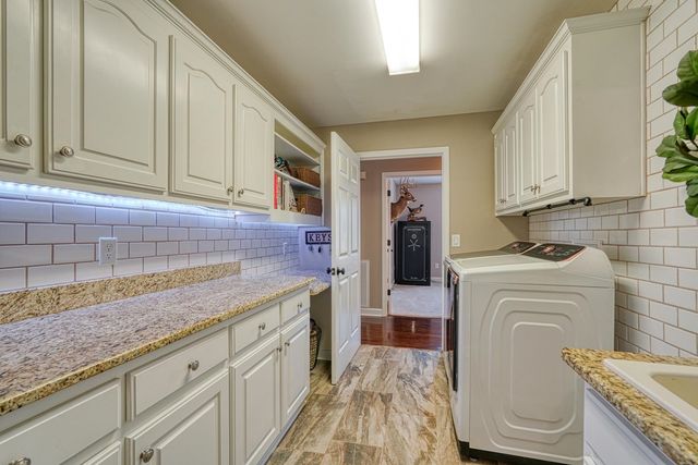 284 Jacob Creek Drive, Inman, SC 29349